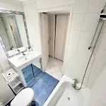 1 Bedroom Plein Centre Juan Les Pins Antibes