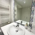 1 Bedroom Plein Centre Juan Les Pins