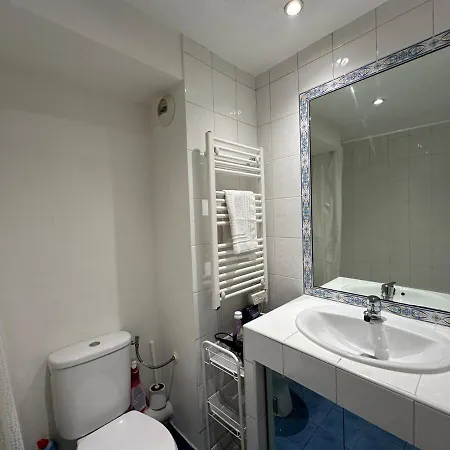 2p Full Center Juan Les Pins Near Sea Parking شقة